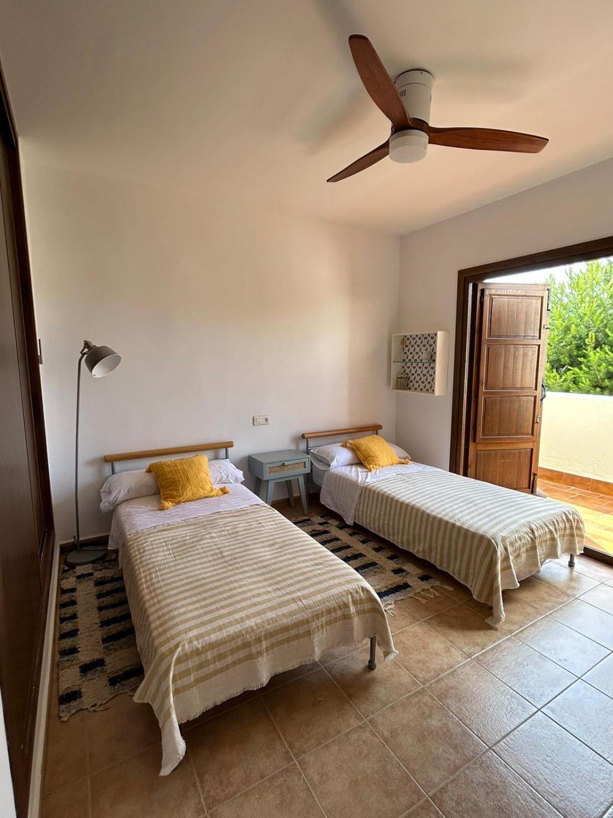 Casa Con Piscina En San Jose Sotillo 外观 照片